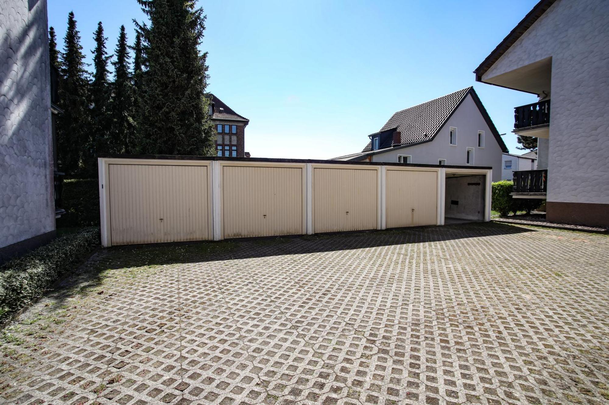 דירות באד ליפספרינגה Zentral - Gemuetlich - Kueche - Balkon - Garage מראה חיצוני תמונה